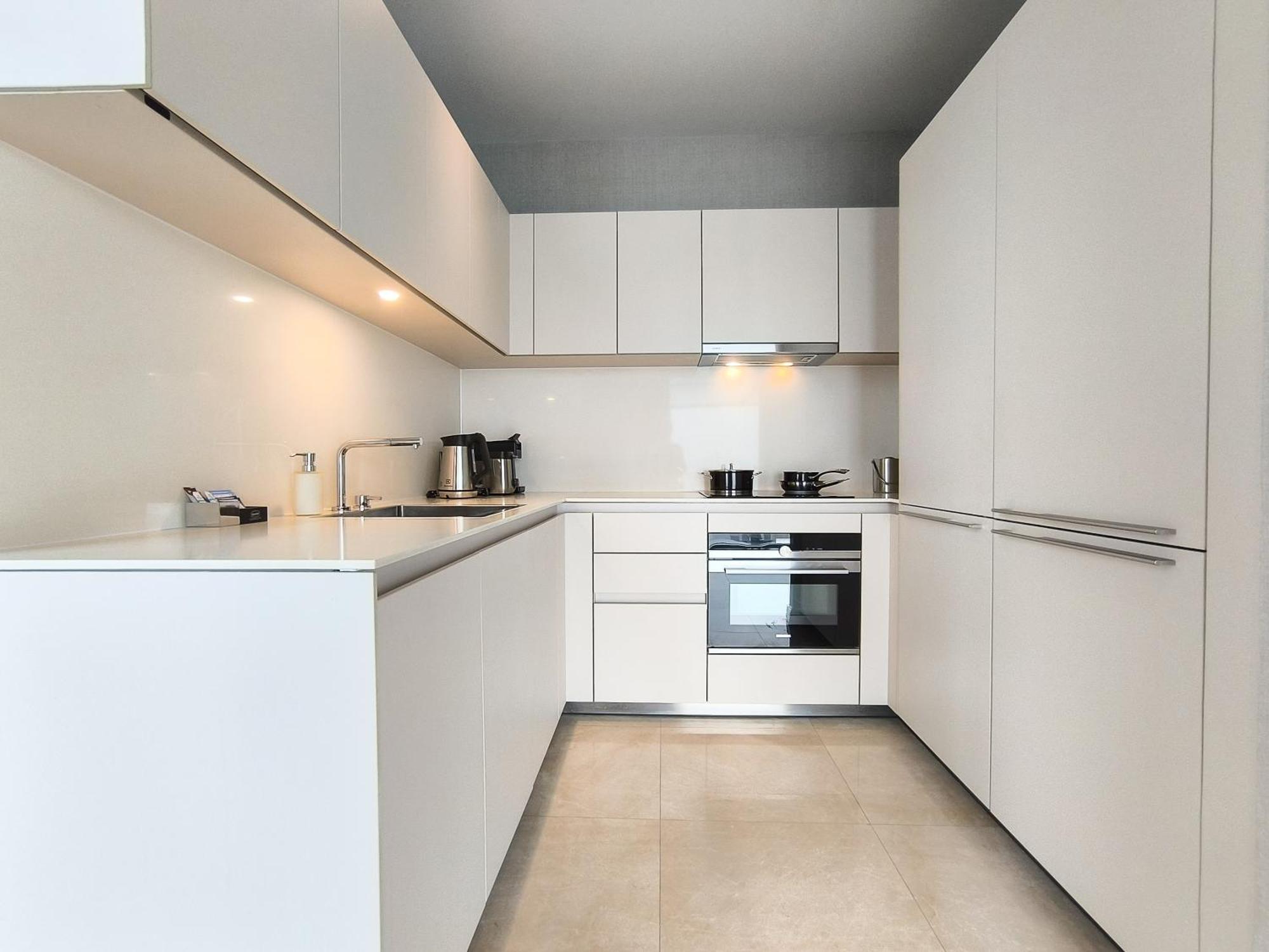 Magnolias Ratchadamri Boulevard Serviced Residences Бангкок Экстерьер фото